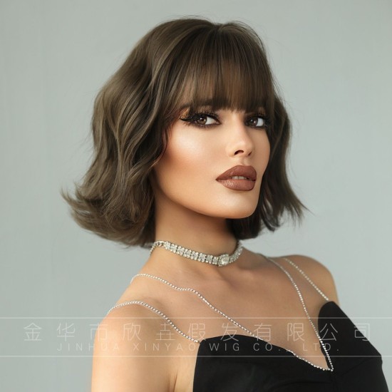 High-Quality 10-Inch Bob Brown Short Wavy Water Wave Wig with Full Fringe