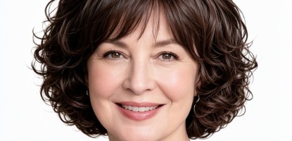 Short Curly Synthetic Wig for a Chic Mom Look